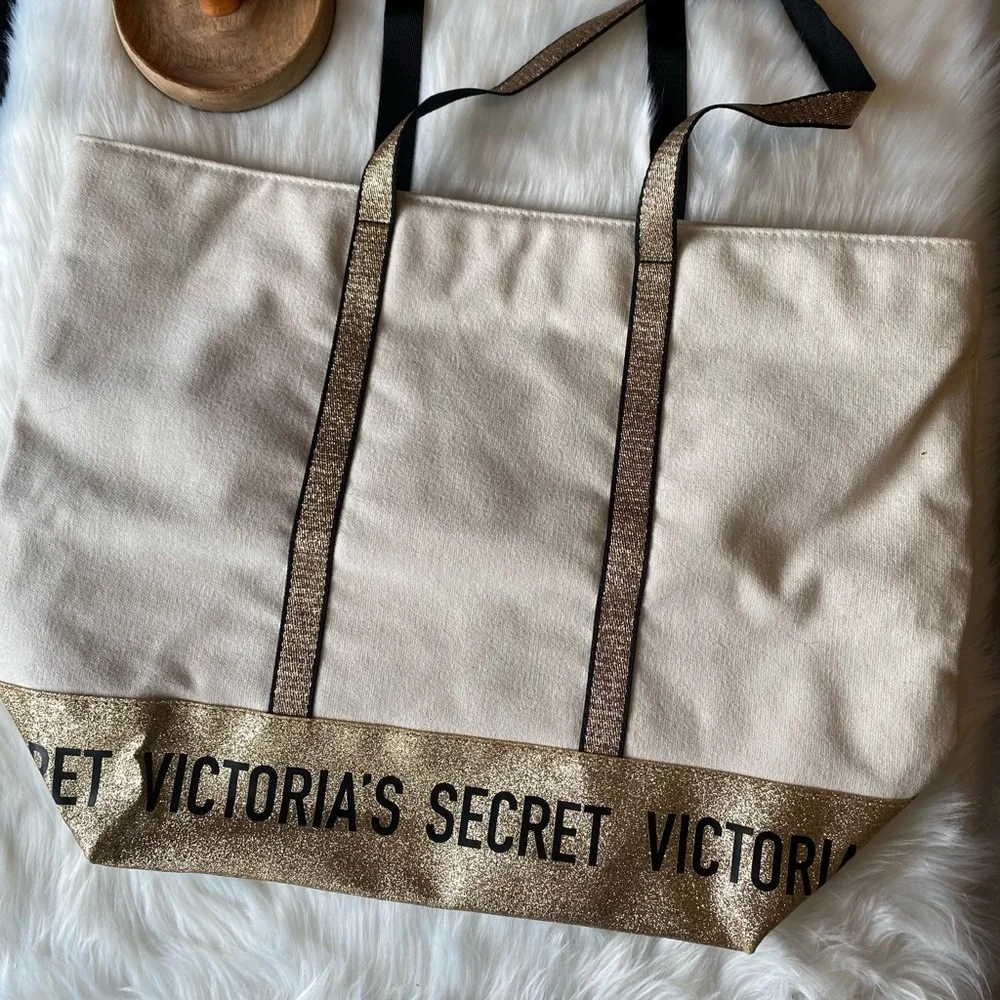 NWT Victoria Secret Gold and Black Tote Bag - Picture 12 of 13